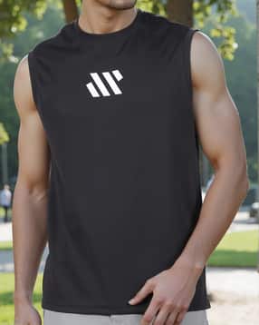 Shein Activewear Short Sleeves Graphic Chest Print Tshirt-picture-27