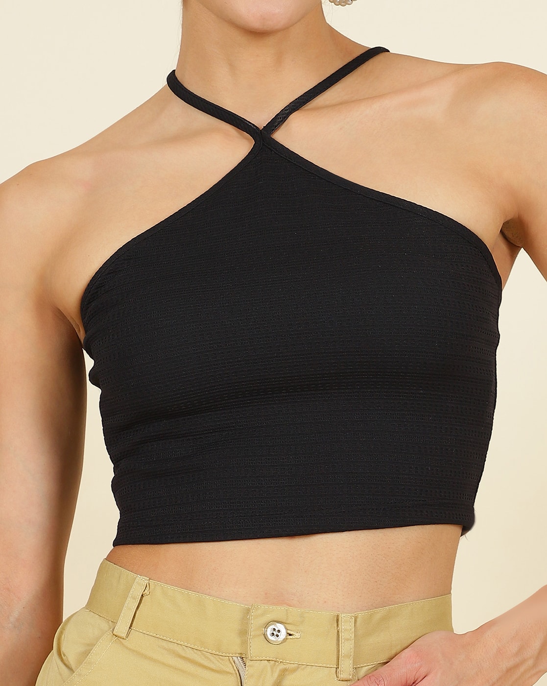 -1117Wx1400H-443323087-black-