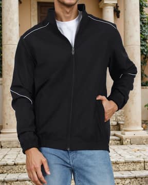 -288Wx360H-443316959-black-