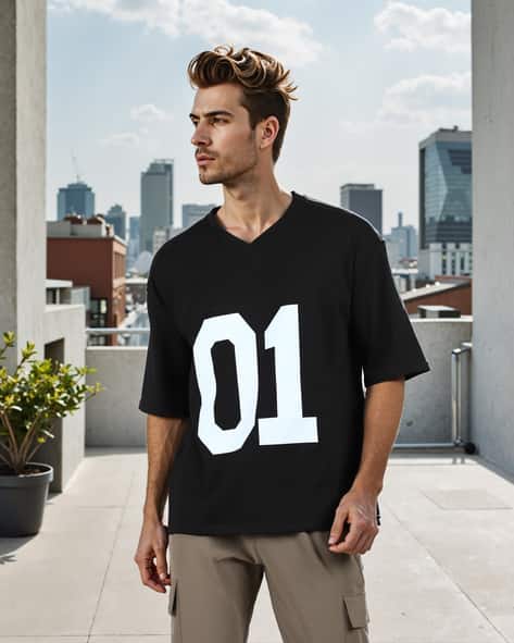 Price History of Shein Shein Drop Shoulder Numeric Chest Print