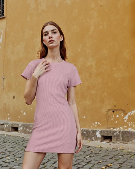 Buy Dusty Pink Dresses for Women by Shein Online | Ajio.com