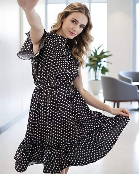 wedding guest dress pattern Mac Duggal - Black Hand Embellished High Neck Midi Dress