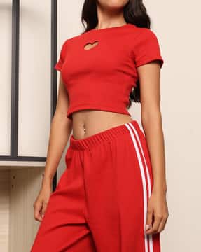 -288Wx360H-443326155-red-MODEL.jpg
