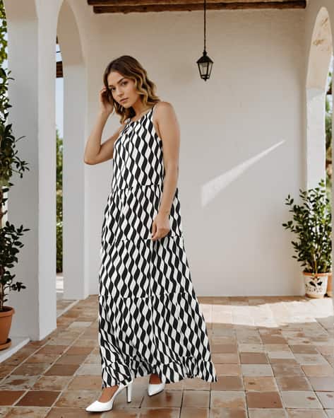 shein black and white dress SheIn Women's Long Sleeve Houndstooth Plaid Bodycon Party Dress Square Neck Mini Pencil Dress Black and White Petite Medium : Buy Online at Best Price in KSA