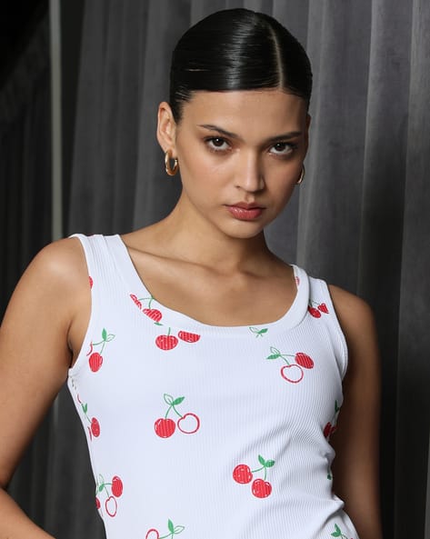 Buy Red Tops for Women by Shein Online | sheinindia.in