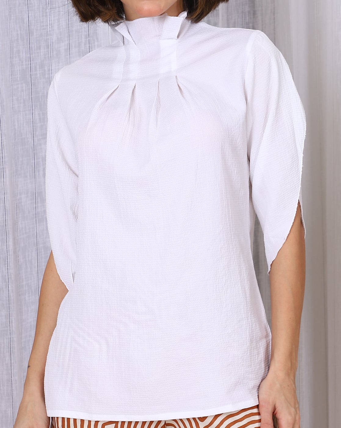 Buy White Tops for Women by Shein Online | sheinindia.in