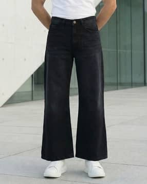 Shein Full Length Fly with Button Closure Mid Wash Jeans-picture-42