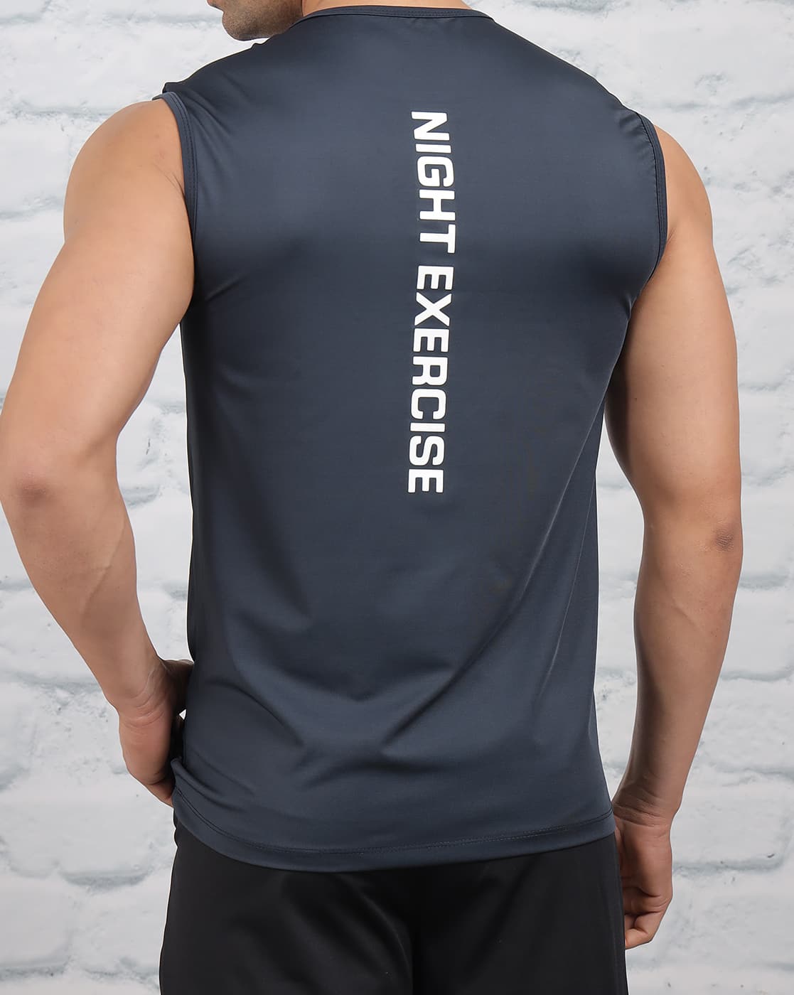 Shein Shein Sleeveless Typographic Back Print Crew Tshirt For Men (Grey, L)