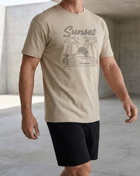 Shein Drop Shoulder Graphic Embellished Crew Tshirt-picture-32