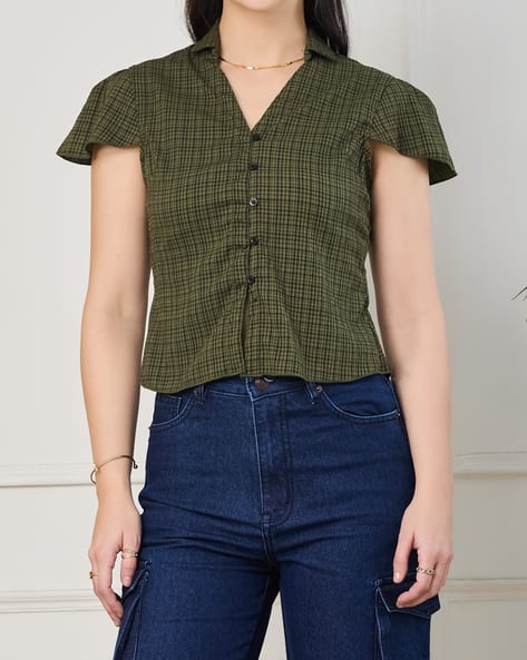 Product image of
                        Shein Shein Spread Collar Deep V Neck Cap Sleeve
                        Checked Shirt