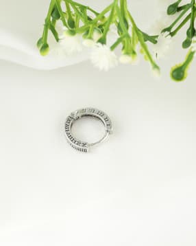 Shein Men Roman Numeral Engraved Hoop Earring-picture-29
