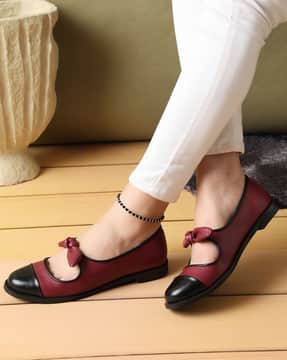 chinese dress ladies SHEIN Ladies' Metal Ring Decorated Low-heeled Loafers Black – Bechlo.pk main image 1
