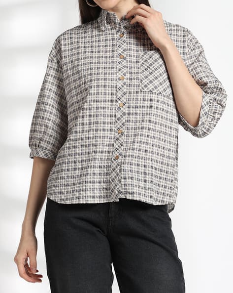 Product image of
                        Shein Shein Drop Shoulder Spread Collar Checks
                        Shirt