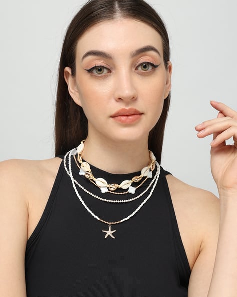 Shein Women Beaded Starfish Pendant Layered Necklace