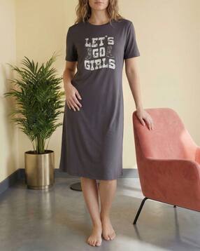 Shein Short Sleeve Typographic Chest Print Nightshirt-picture-35