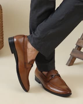 Shein Men Heeled Slip On Loafers with Metal Detail-image-30