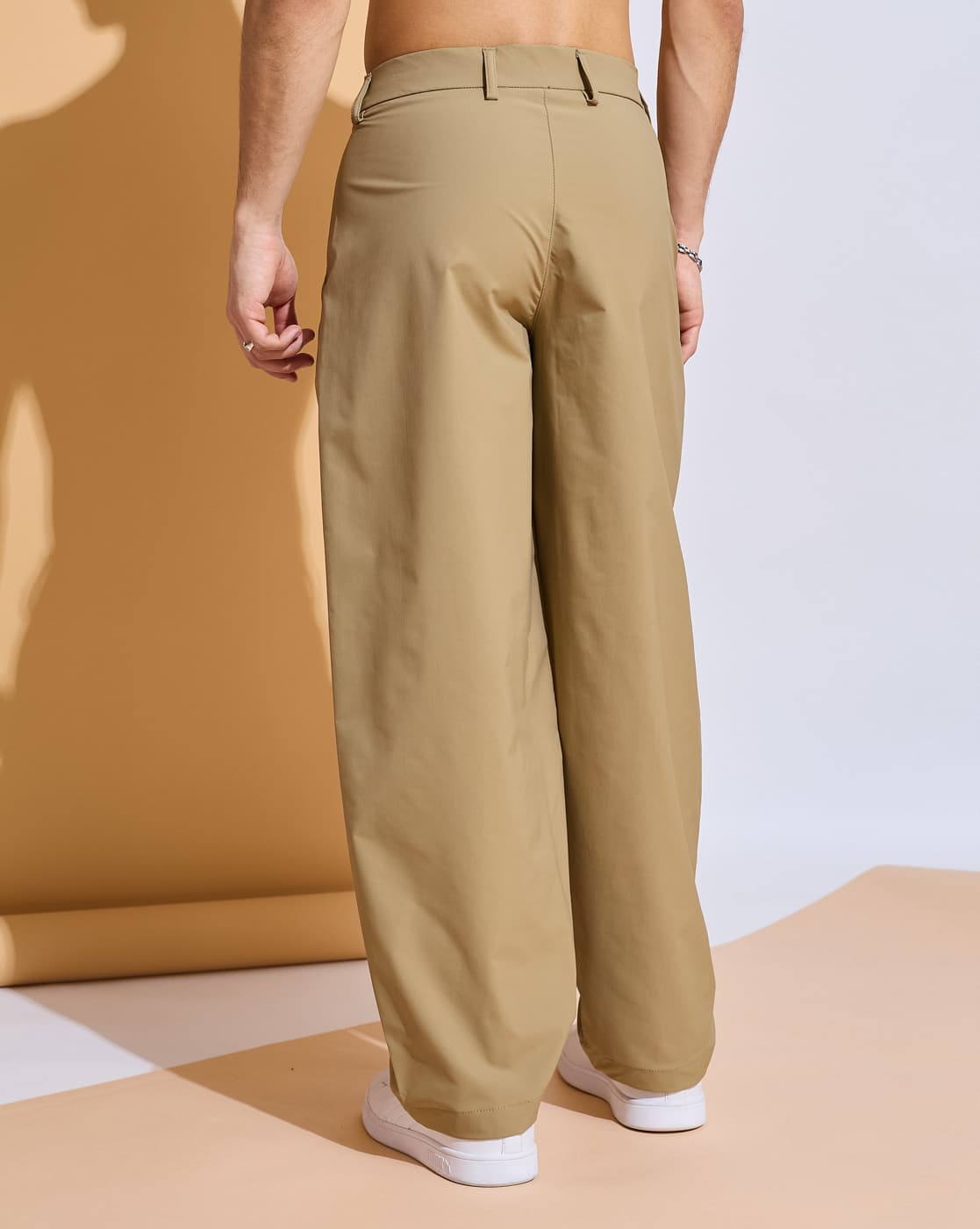 Low Rise Pleated Pants