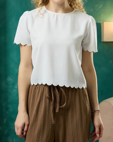 Product image of
                        Shein Shein Puff Sleeve Scallop Hem Button
                        Closure Top