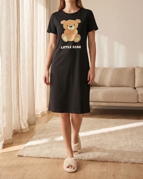 Shein Shein Women Short Sleeves Graphic Chest Print Nightshirt