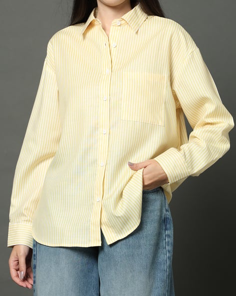 Product image of
                        Shein Shein Drop Shoulder Spread Collar Striped
                        Shirt With Pocket