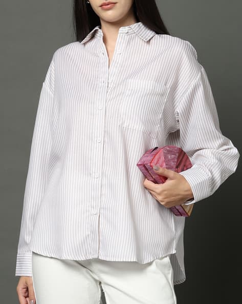 Product image of
                        Shein Shein Drop Shoulder Spread Collar Striped
                        Shirt With Pocket