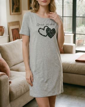 Shein Short Sleeve Graphic Chest Print Crew Nightshirt-picture-13