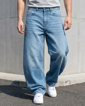 Shein Full Length Fly With Button Closure Mid Wash Jeans-picture-27