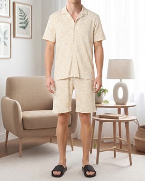 Shein Spread Collar Animal Print Shirt & Shorts Sets-picture-39
