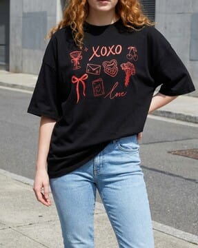 Shein Shein Women Drop Shoulder Graphic Chest Print Crew Tshirt