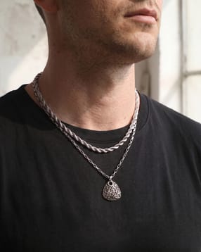 Shein Men Antique-Style Engraved Pendant Multistrand Chain-picture-37
