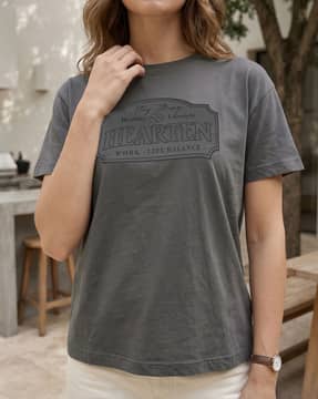Shein Shein Women Short Sleeve Typographic Chest Print Crew Tshirt