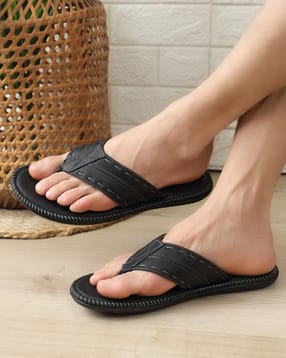 Shein Men Open Toe Contrast Stitched Thong Strap Flip Flop-picture-12