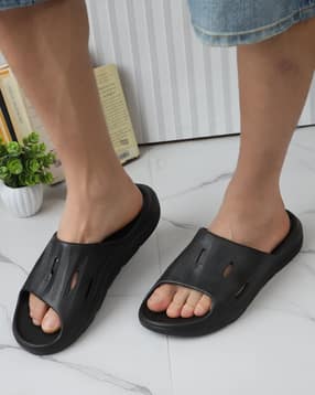 Shein Men Open Toe Cut-Out Detail Textured Slides-picture-28