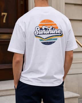 Shein Shein Men Short Sleeves Graphic Back Print Crew Tshirt