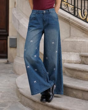 Shein Fly With Button Closure Bow Embroidered Mid Wash Jeans-image-43