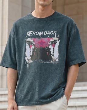 Shein Shein Men Drop Shoulder Graphic Chest Print Crew Tshirt