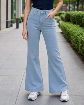 Shein Full Length Fly With Button Closure Light Wash Jeans-picture-29