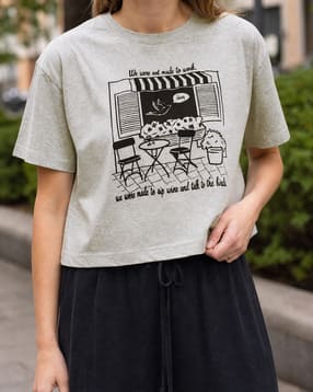 Shein Women Short Sleeve Graphic Chest Print Crew Tshirt-picture-10