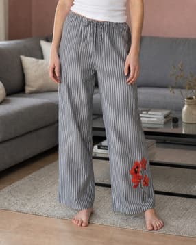 Shein Women Full Length Floral Print Striped Pyjamas-picture-30