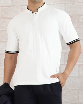 Shein Men Mandarin Collar Contrast Trim Self Design Tshirt-picture-51