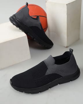 Shein Shein Men Activewear Low Top Colour-Block Slip On Walking Shoes