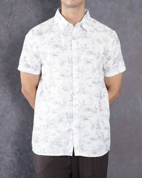 Shein Men Spread Collar Short Sleeve Tropical Print Shirt