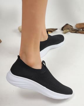 Shein Men Low Top Self Design Walking Shoes-image-7