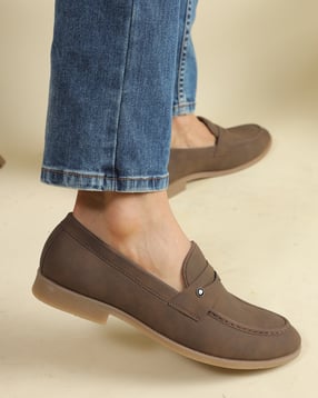 Shein Men Almond Toe Slip-On Heeled Loafers-picture-40