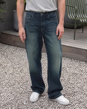 Shein Shein Men Full Length Mid Wash Jeans