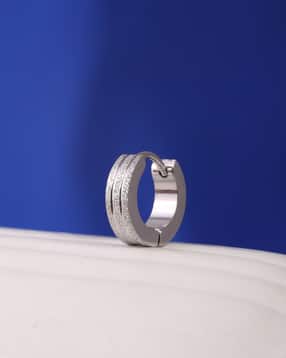 Shein Men Silver Textured Detail Hoop Earring-image-21