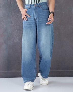 Shein Shein Men Full Length Dart Detail Mid Wash Jeans