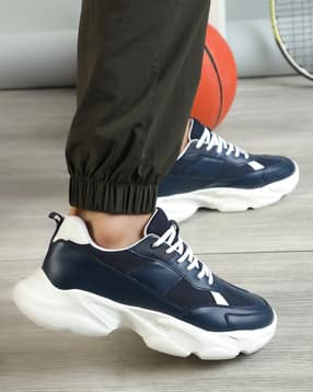 Shein Men Lace Fastening Mesh Detail Chunky Sneakers-image-6