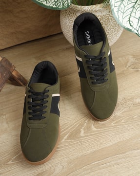 Shein Shein Men Lace Fastening Contrast Panelled Court Sneakers