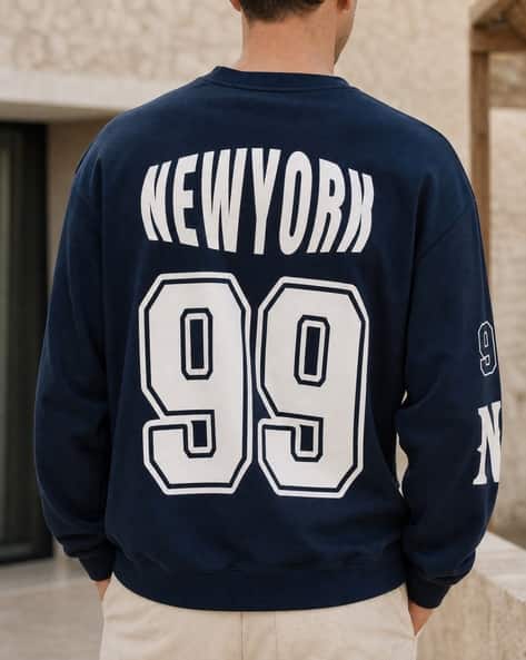 Shein Men Full Sleeve Numeric Back Print Crew Sweatshirt